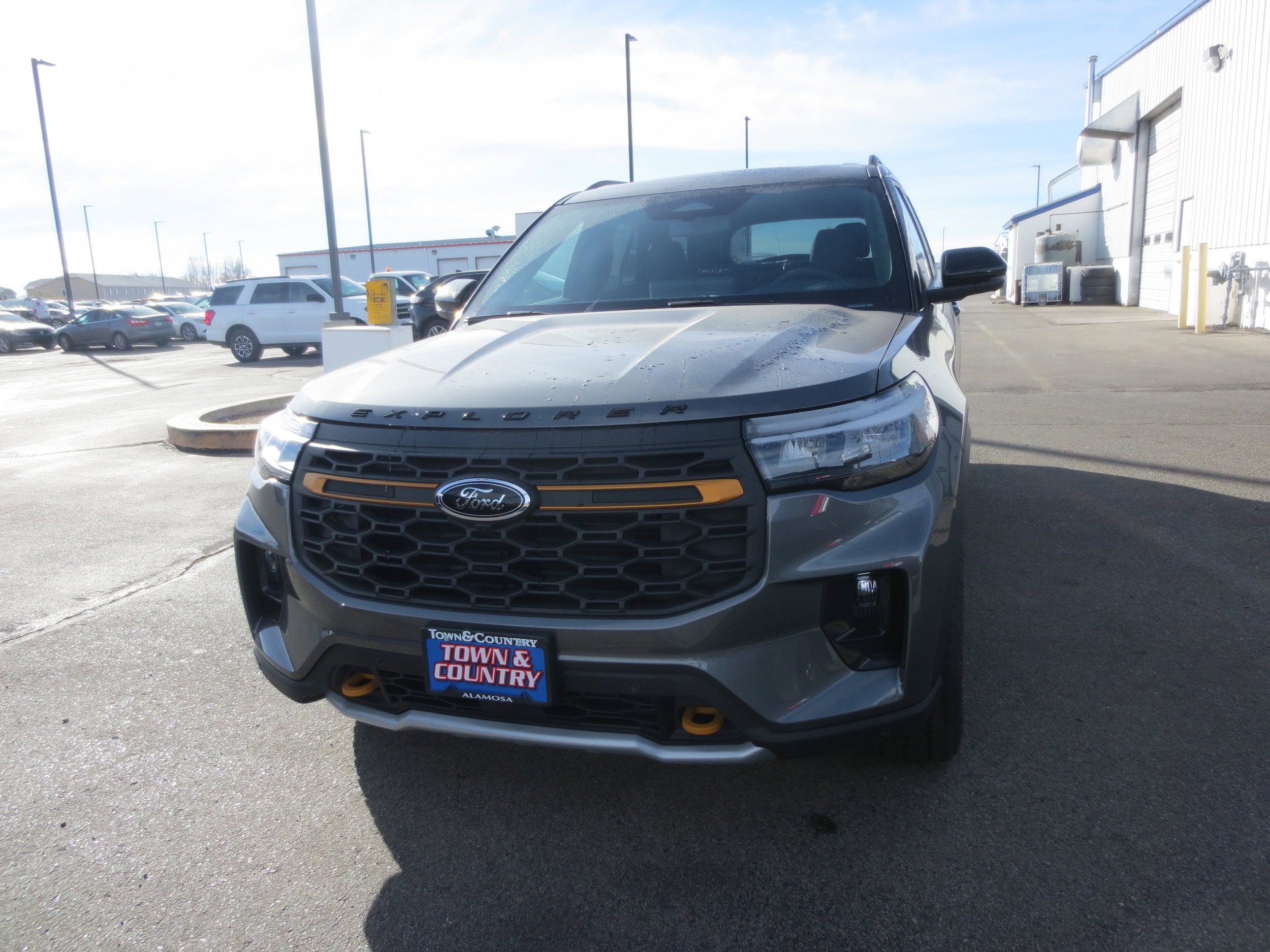 2026 Ford Explorer Tremor's photo