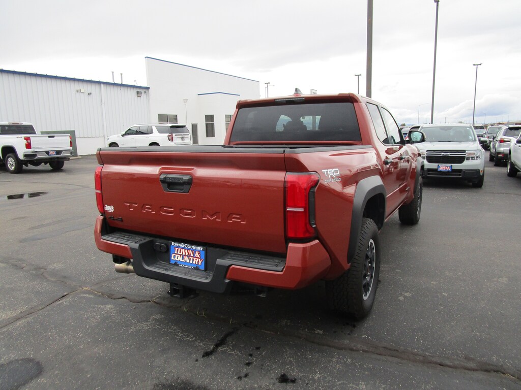 Used 2025 Toyota Tacoma 4WD SR5 SR5 Double Cab 5 Bed AT