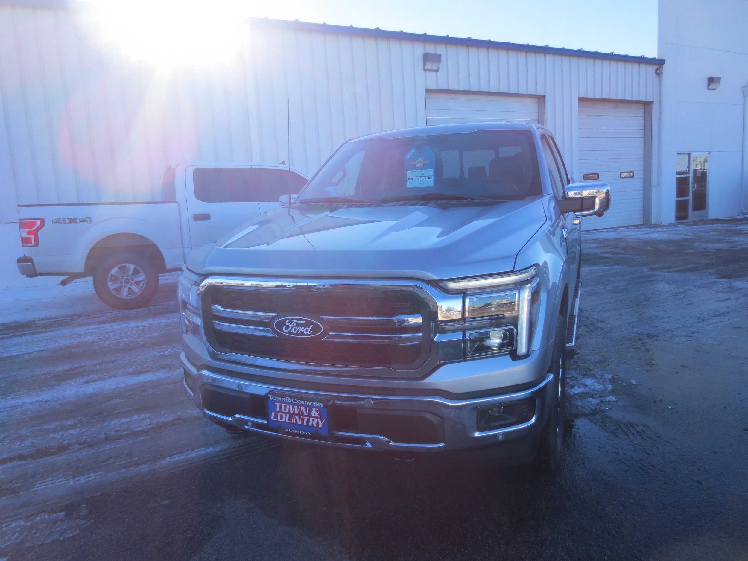 2025 Ford F-150 Lariat's photo