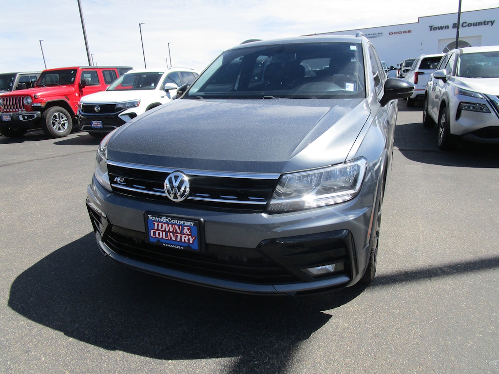 Used 2020 Volkswagen Tiguan SE 2.0T SE 4MOTION