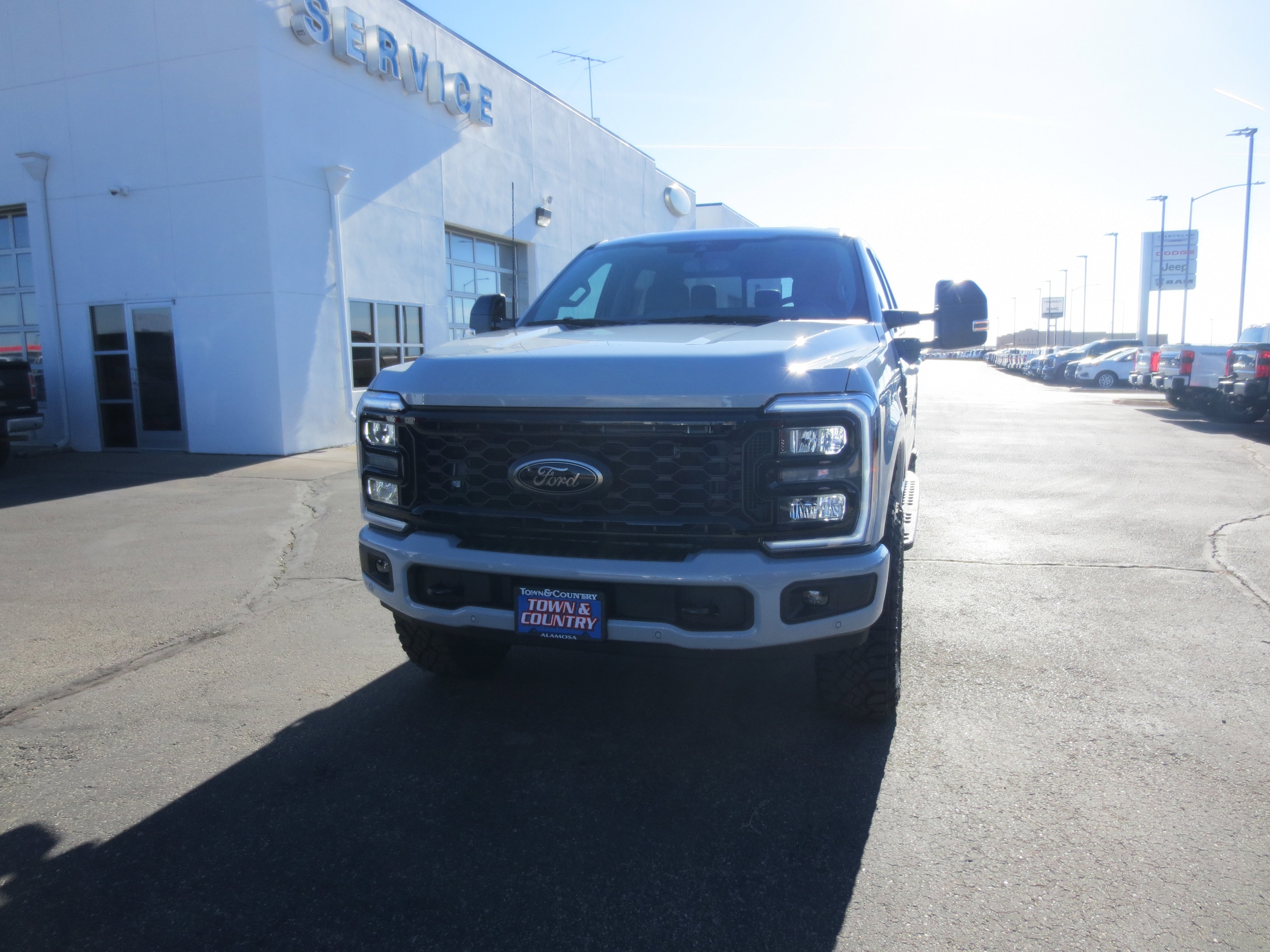 2026 Ford F-350 Super Duty Lariat's photo