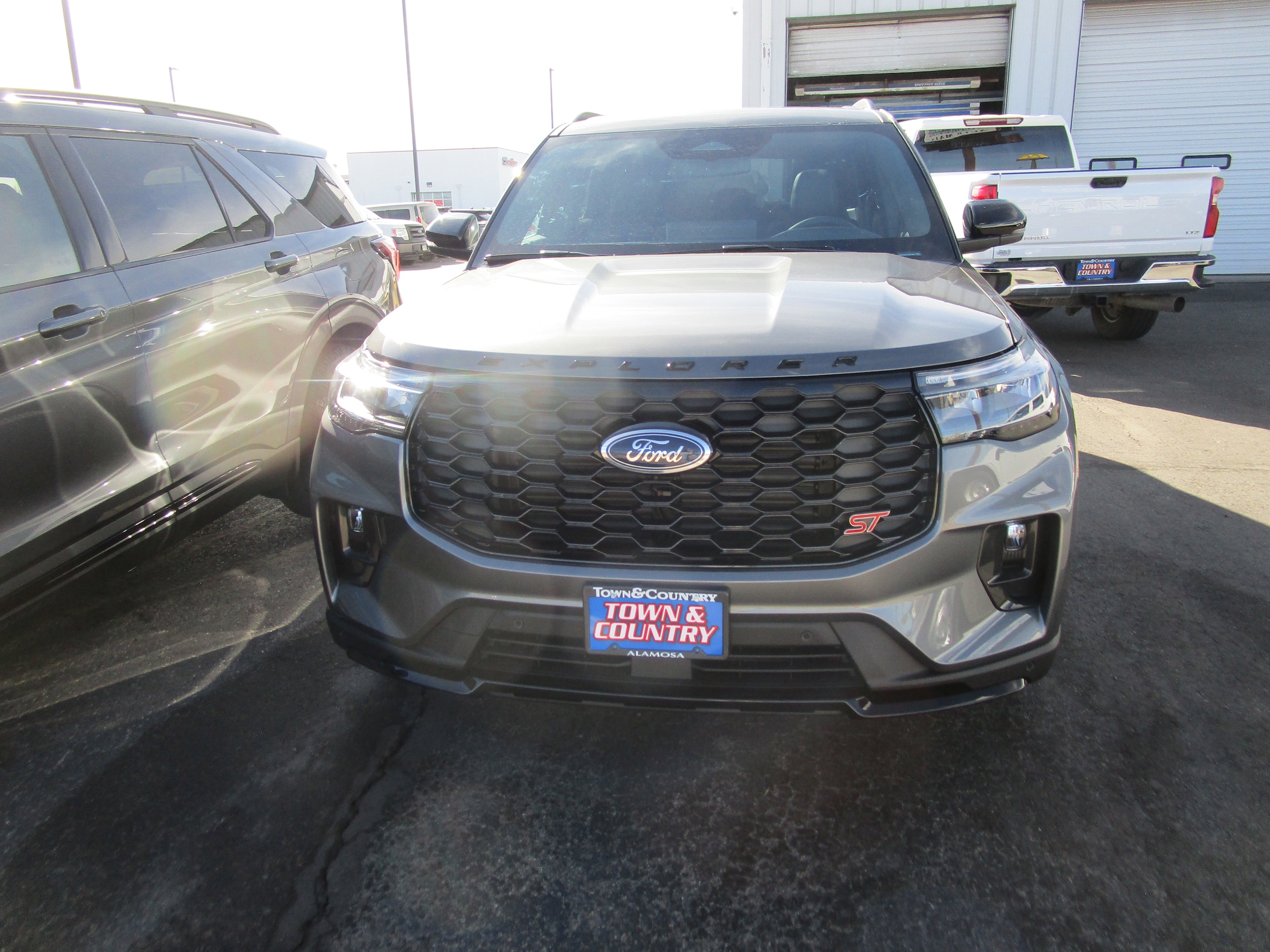 2026 Ford Explorer ST's photo