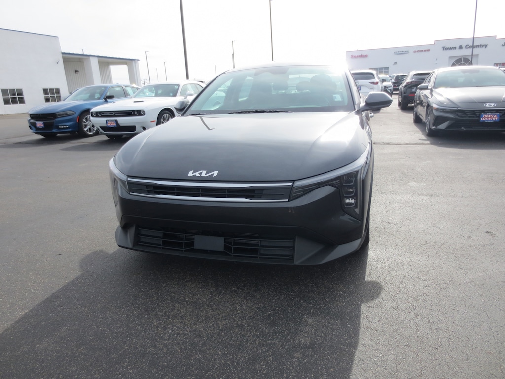 Used 2025 Kia K4 LXS LXS FWD