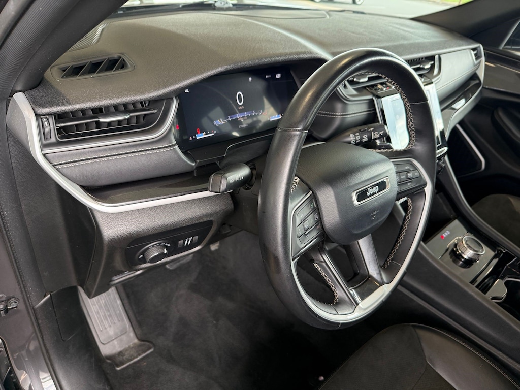 Certified 2021 Jeep Grand Cherokee L Altitude SUV