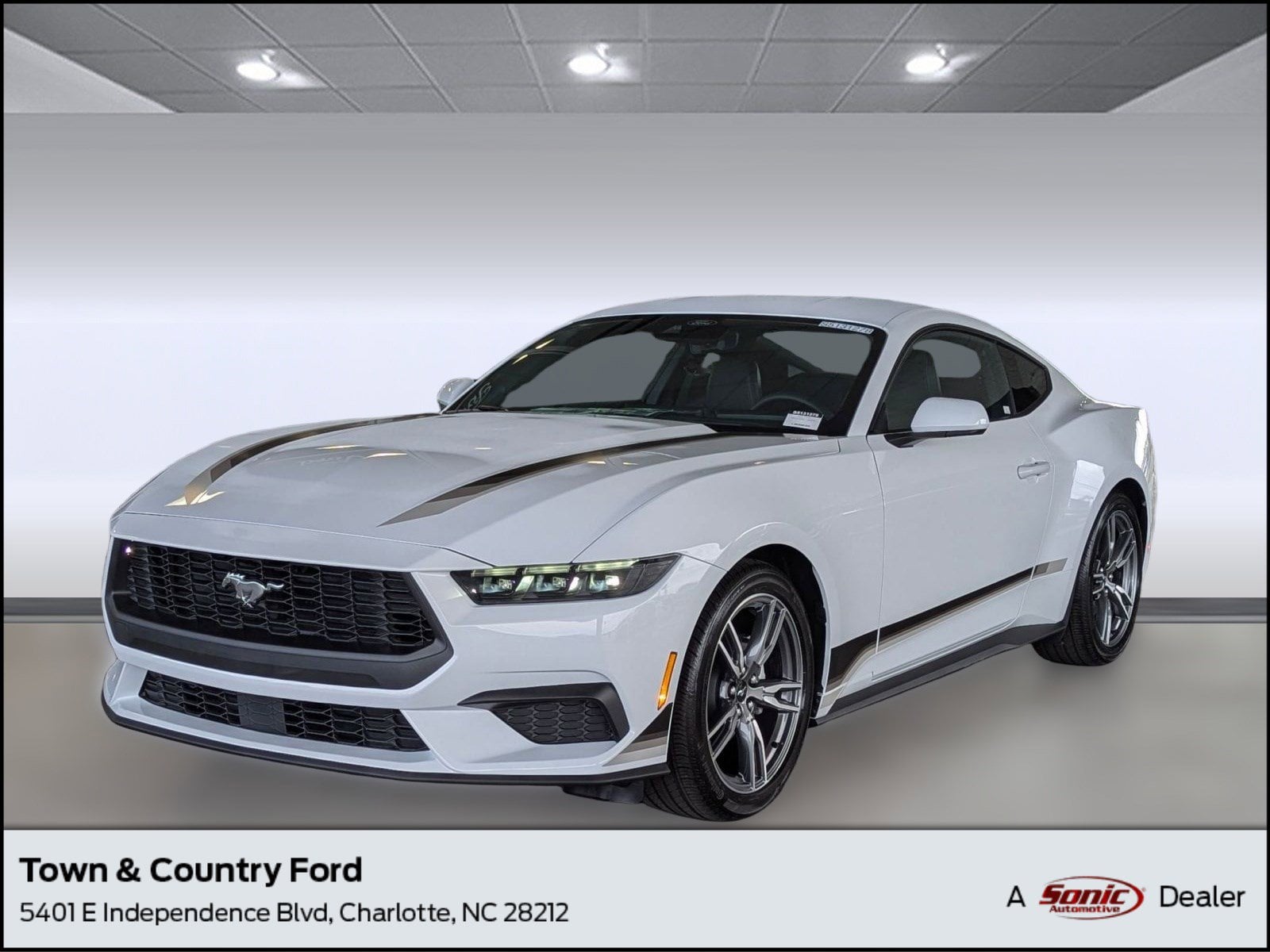 2025 Ford Mustang EcoBoost's photo