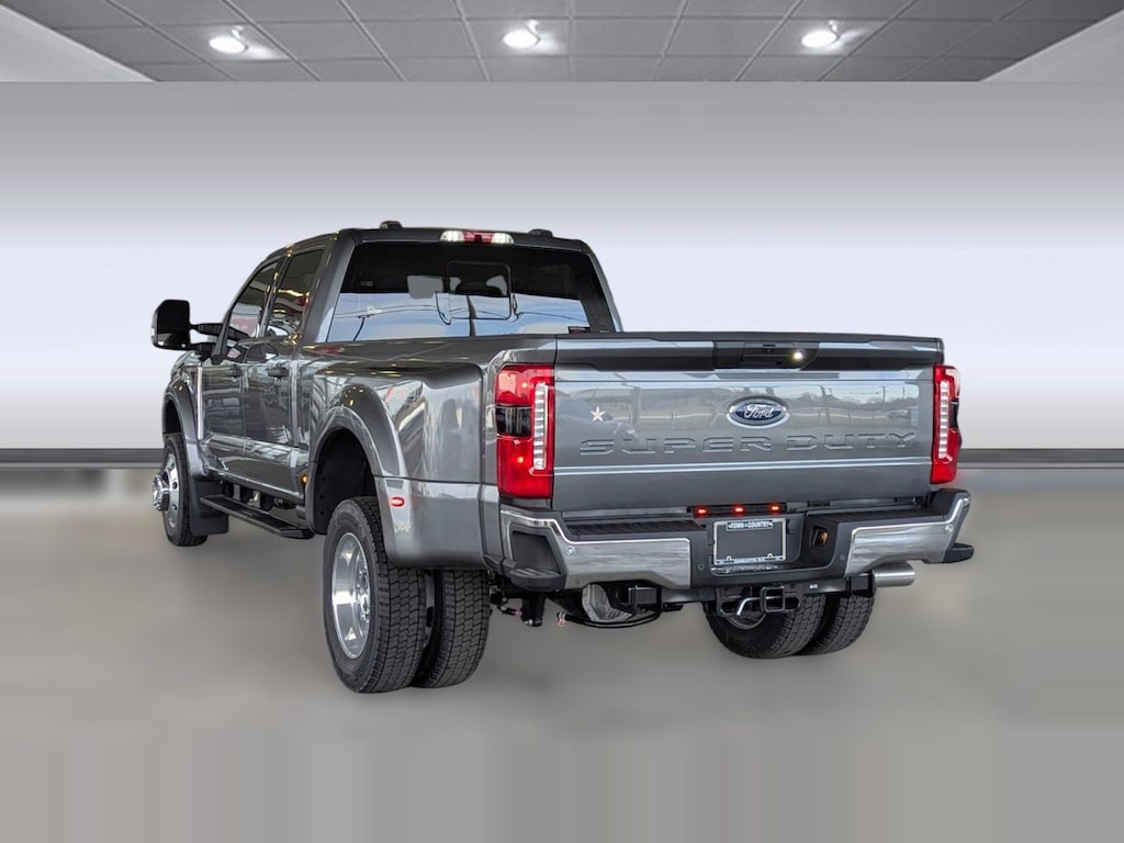 New 2026 Ford F-450 XLT Truck Crew Cab