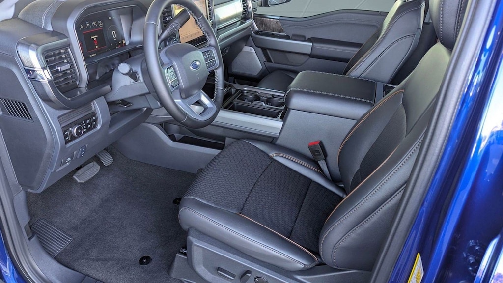 New 2026 Ford F-250 LARIAT Truck Crew Cab