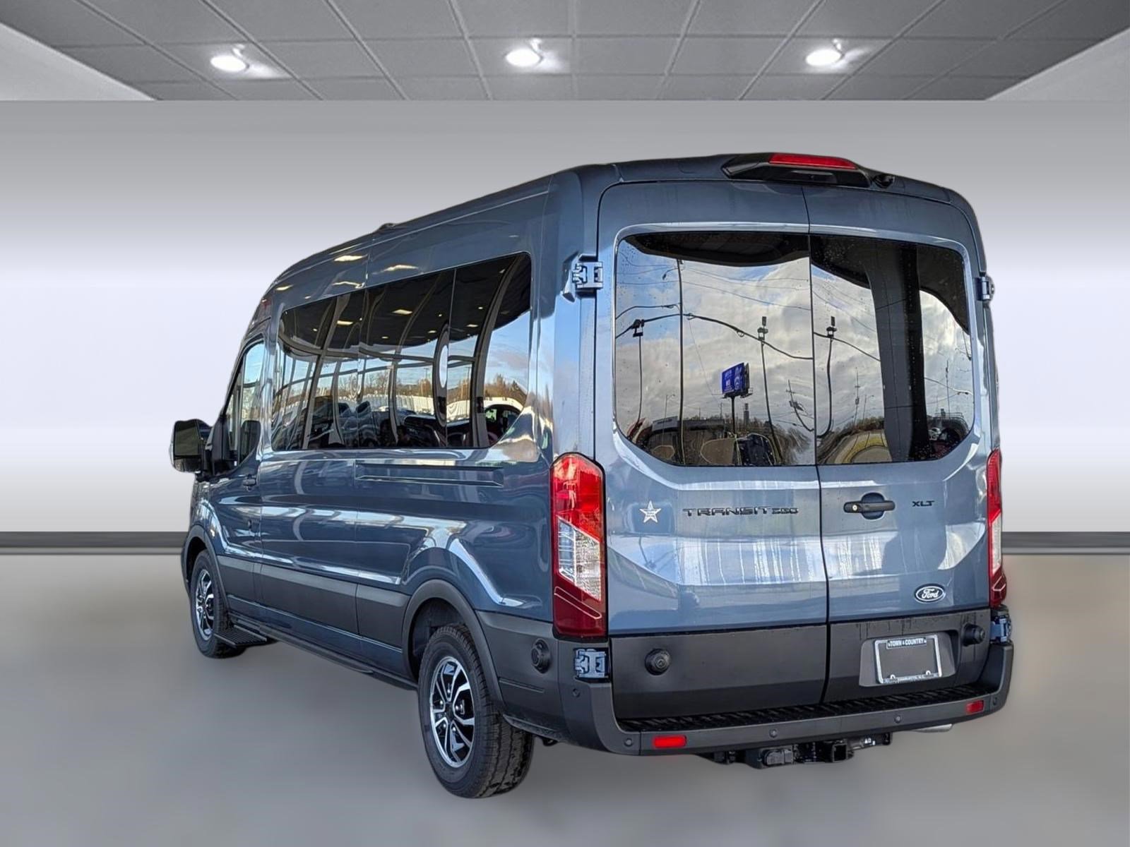2026 Ford Transit photo 3