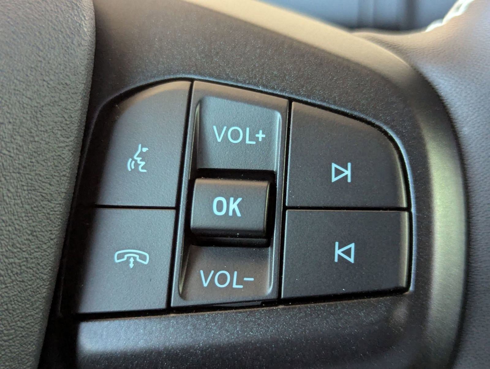 2025 Ford Mustang Mach-E GT - Photo 24