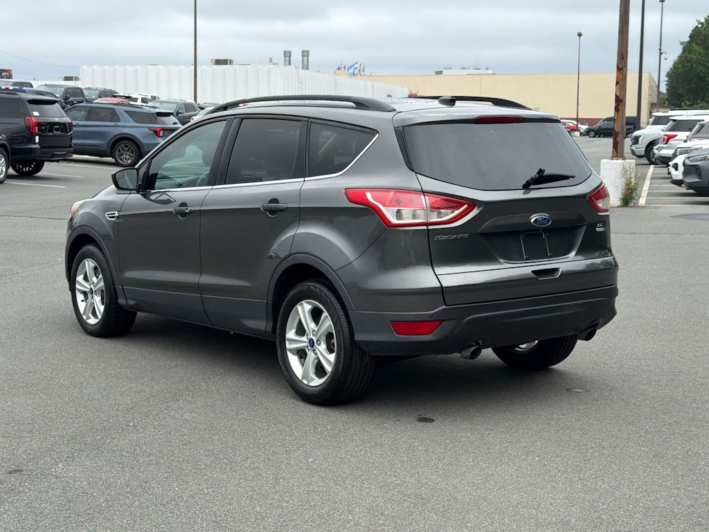 Used 2015 Ford Escape SE SUV