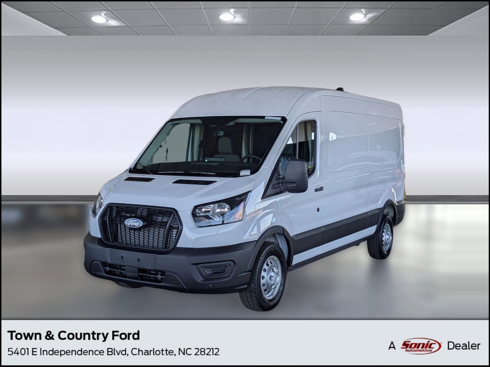 2026 Ford Transit Base's photo