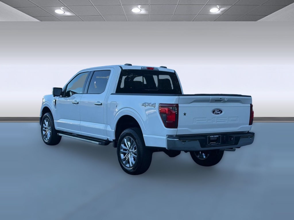 New 2026 Ford F-150 XLT Truck SuperCrew Cab