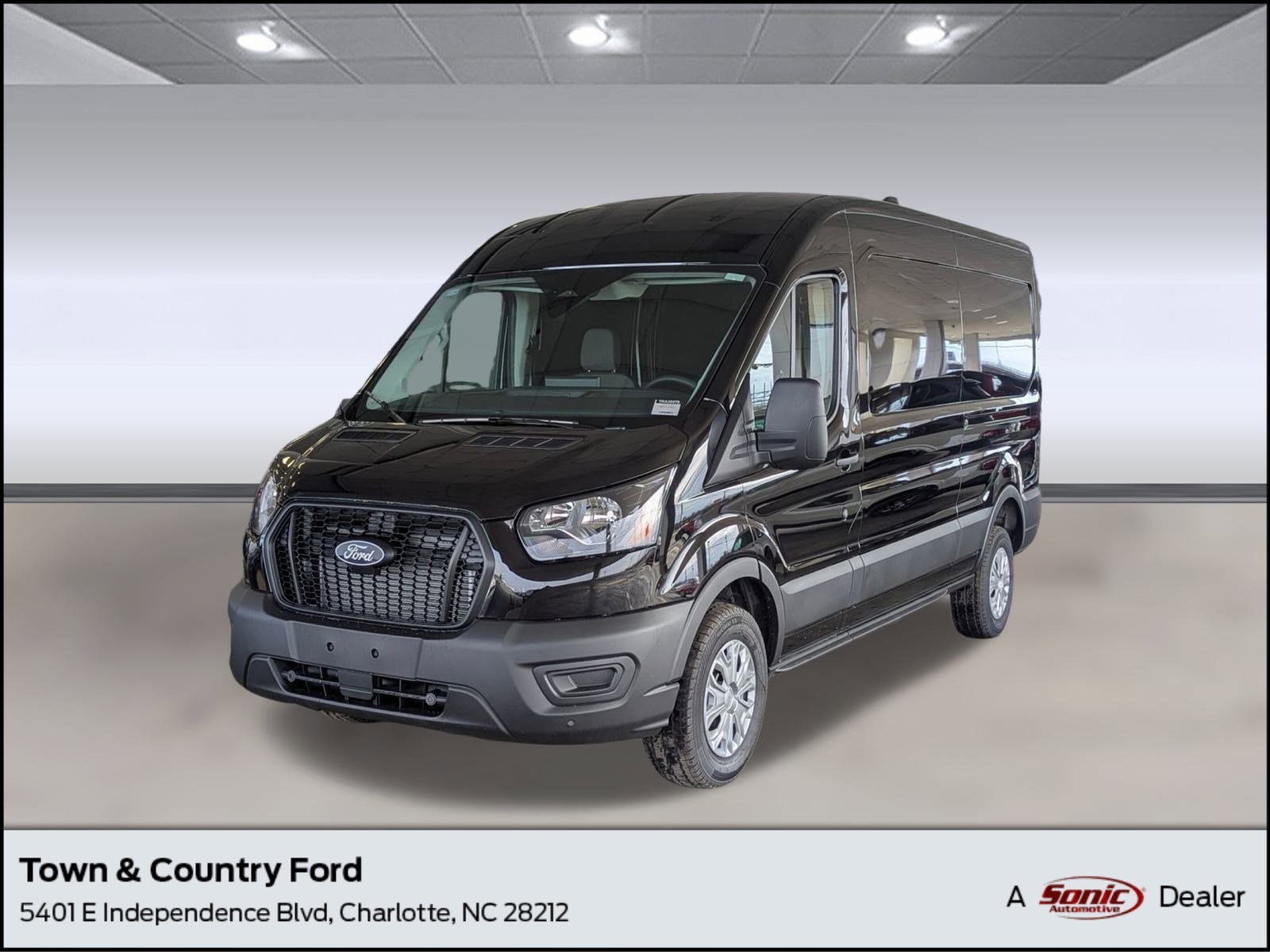 2026 Ford Transit Van Base's photo