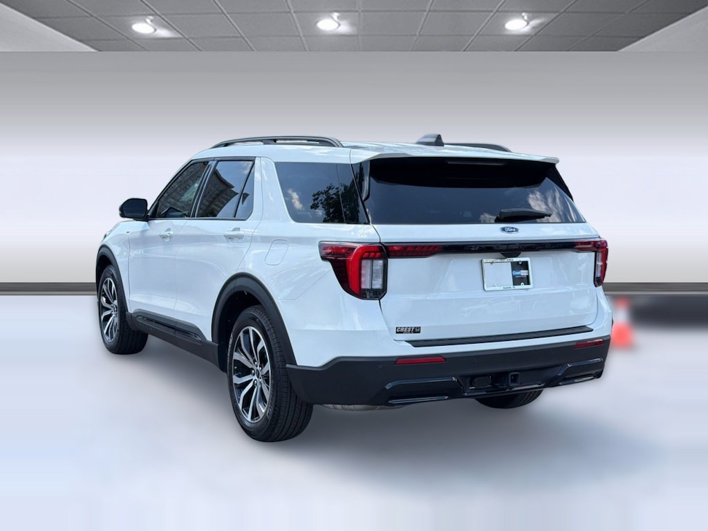 Used 2025 Ford Explorer ST-Line SUV