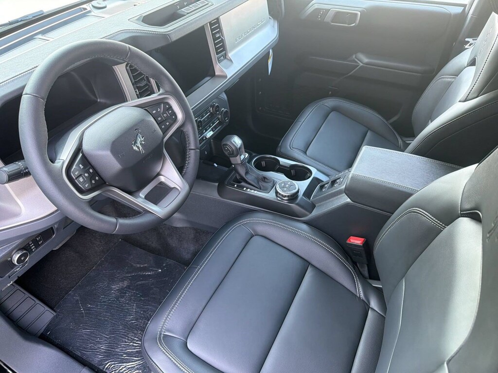New 2026 Ford Bronco Outer Banks SUV