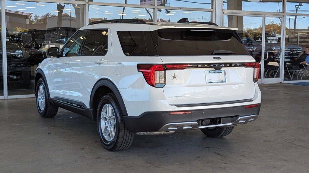 New 2026 Ford Explorer Active SUV