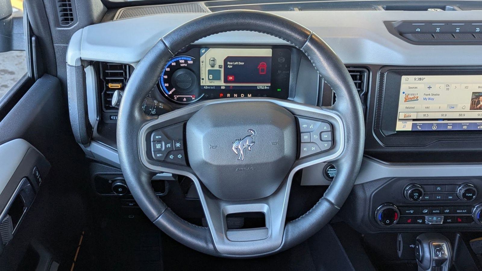 2023 Ford Bronco Badlands photo 4