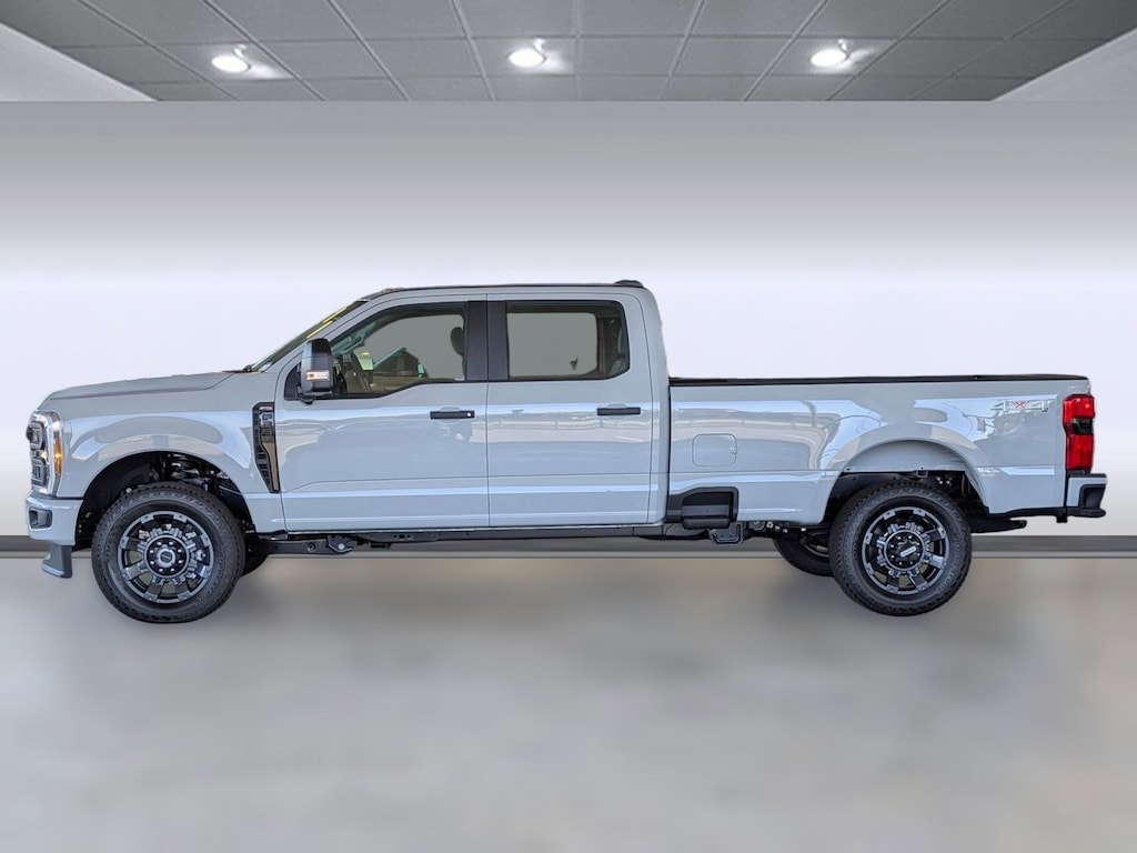 New 2025 Ford F-250 XL Truck Crew Cab