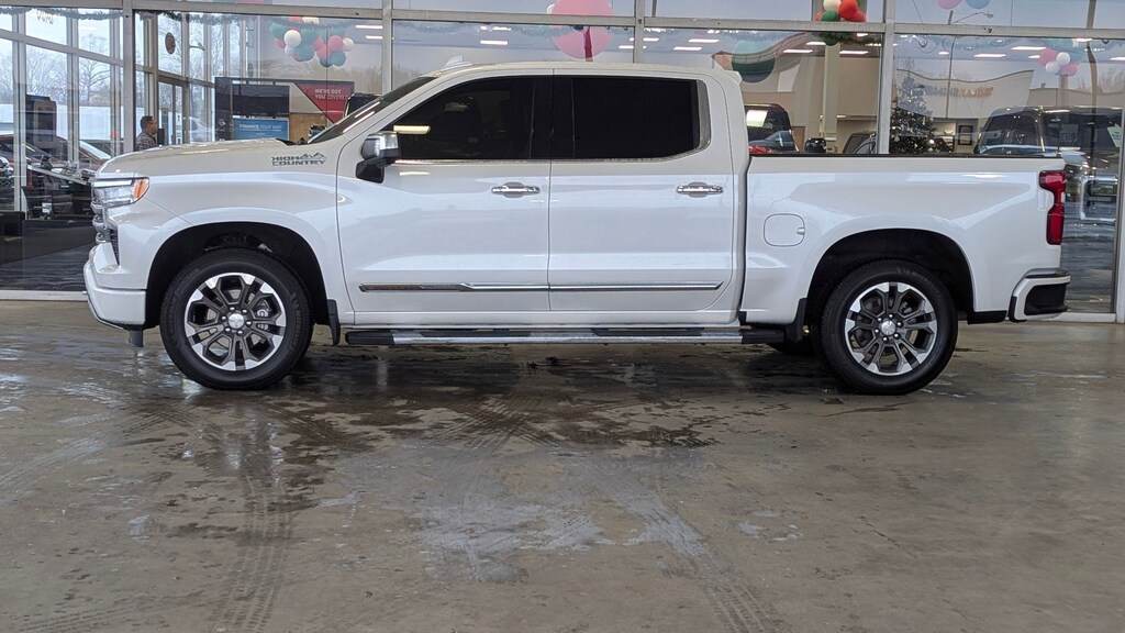 Certified 2022 Chevrolet Silverado 1500 High Country Truck Crew Cab