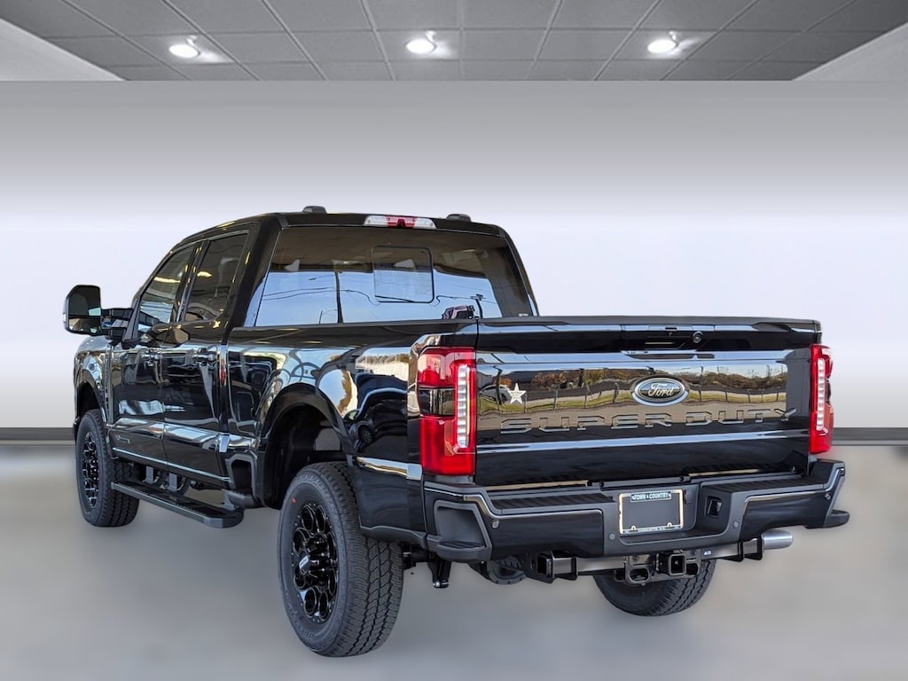 New 2026 Ford F-250 XLT Truck Crew Cab