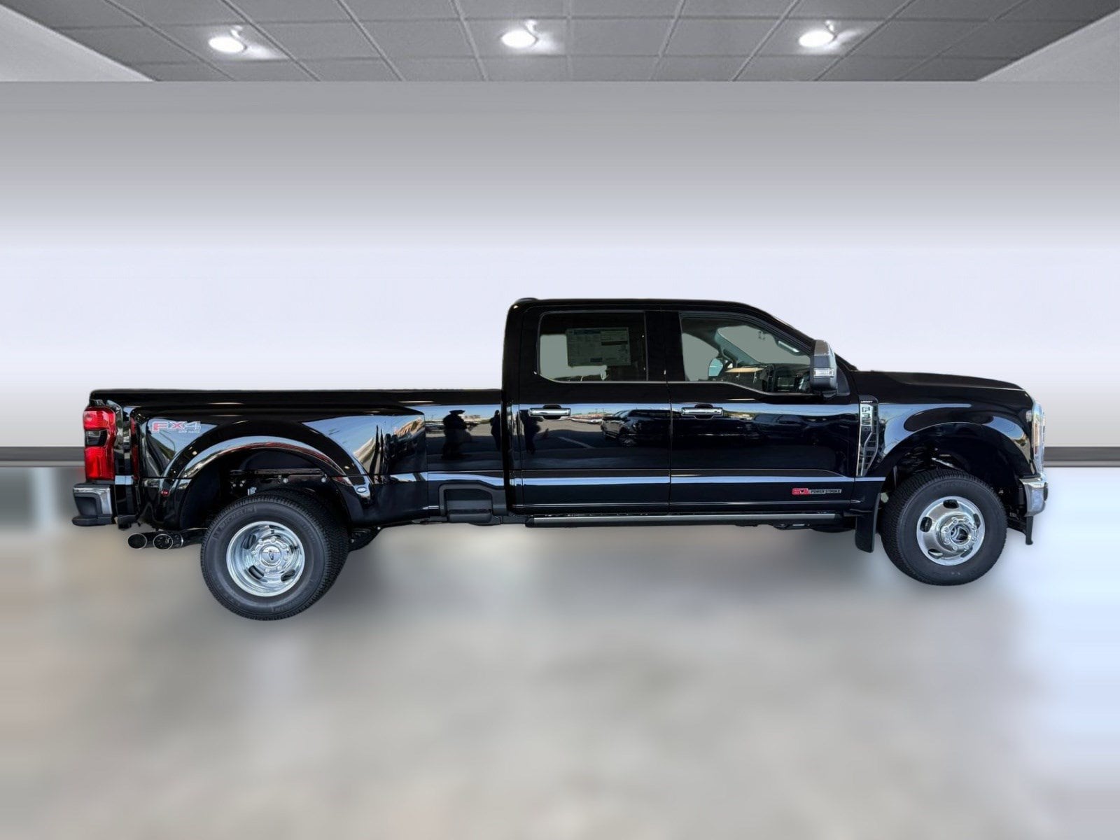 2026 Ford F-350 LARIAT Truck Crew Cab