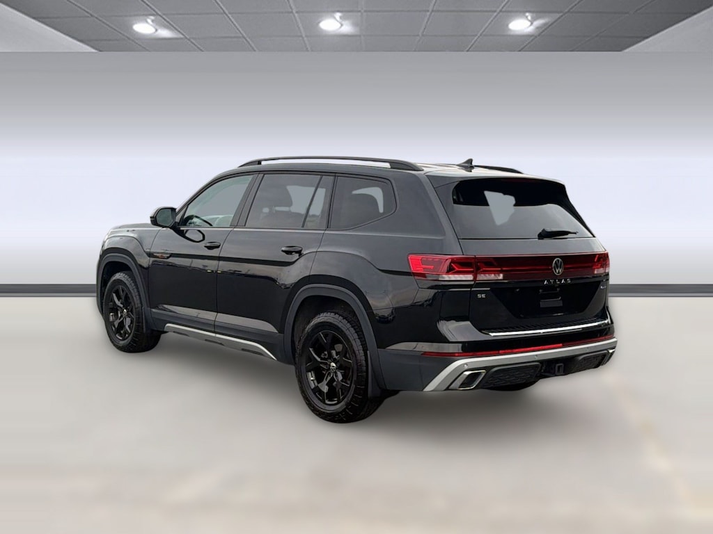 Certified 2024 Volkswagen Atlas 2.0T Peak Edition SE w/Technology SUV