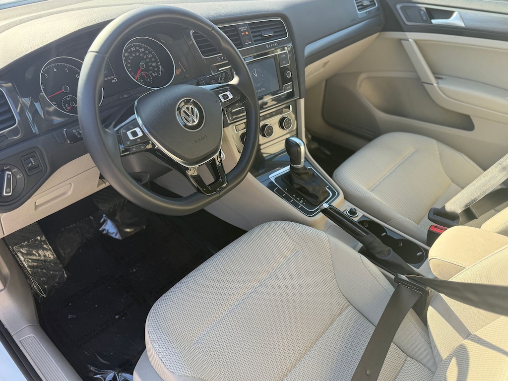 Used 2018 Volkswagen Golf S Hatchback