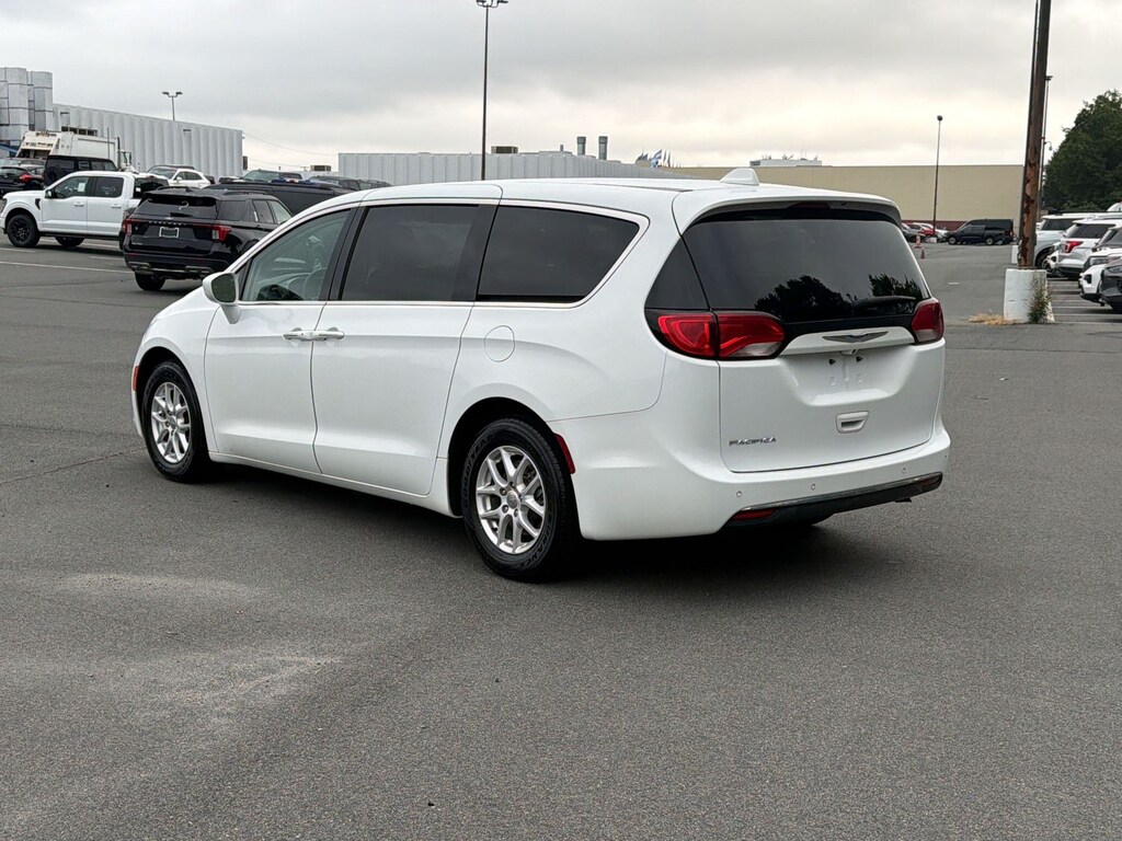 Certified 2020 Chrysler Pacifica Touring Van Passenger Van