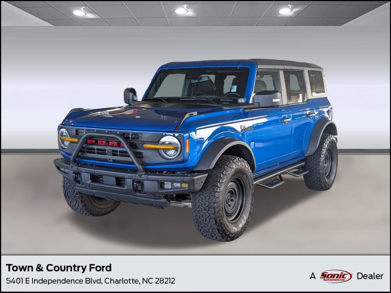 2022 Ford Bronco 4-Door Wildtrak's photo
