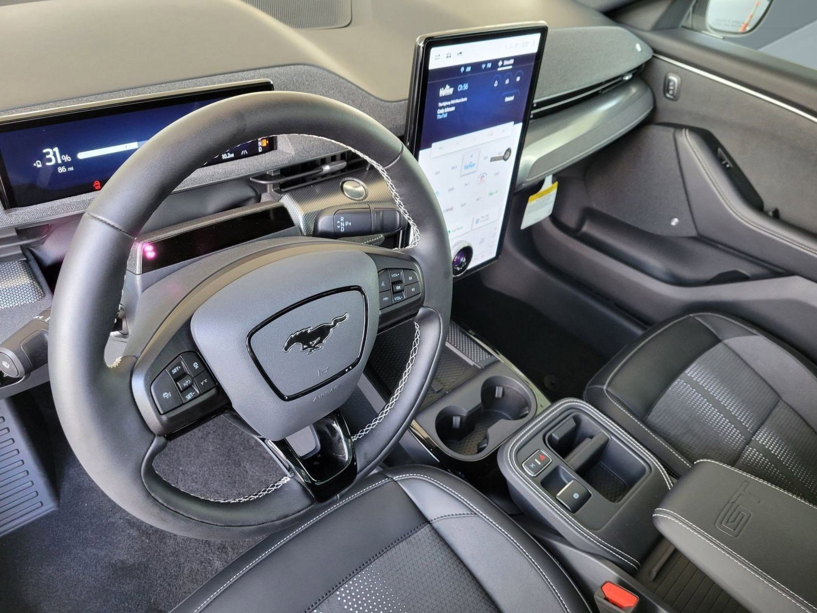 2025 Ford Mustang Mach-E GT photo 4