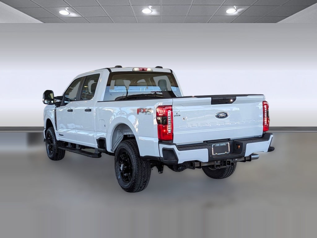 New 2026 Ford F-250 XL Truck Crew Cab