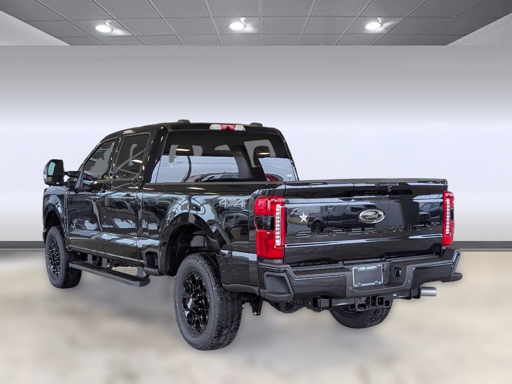 New 2026 Ford F-250 XLT Truck Crew Cab