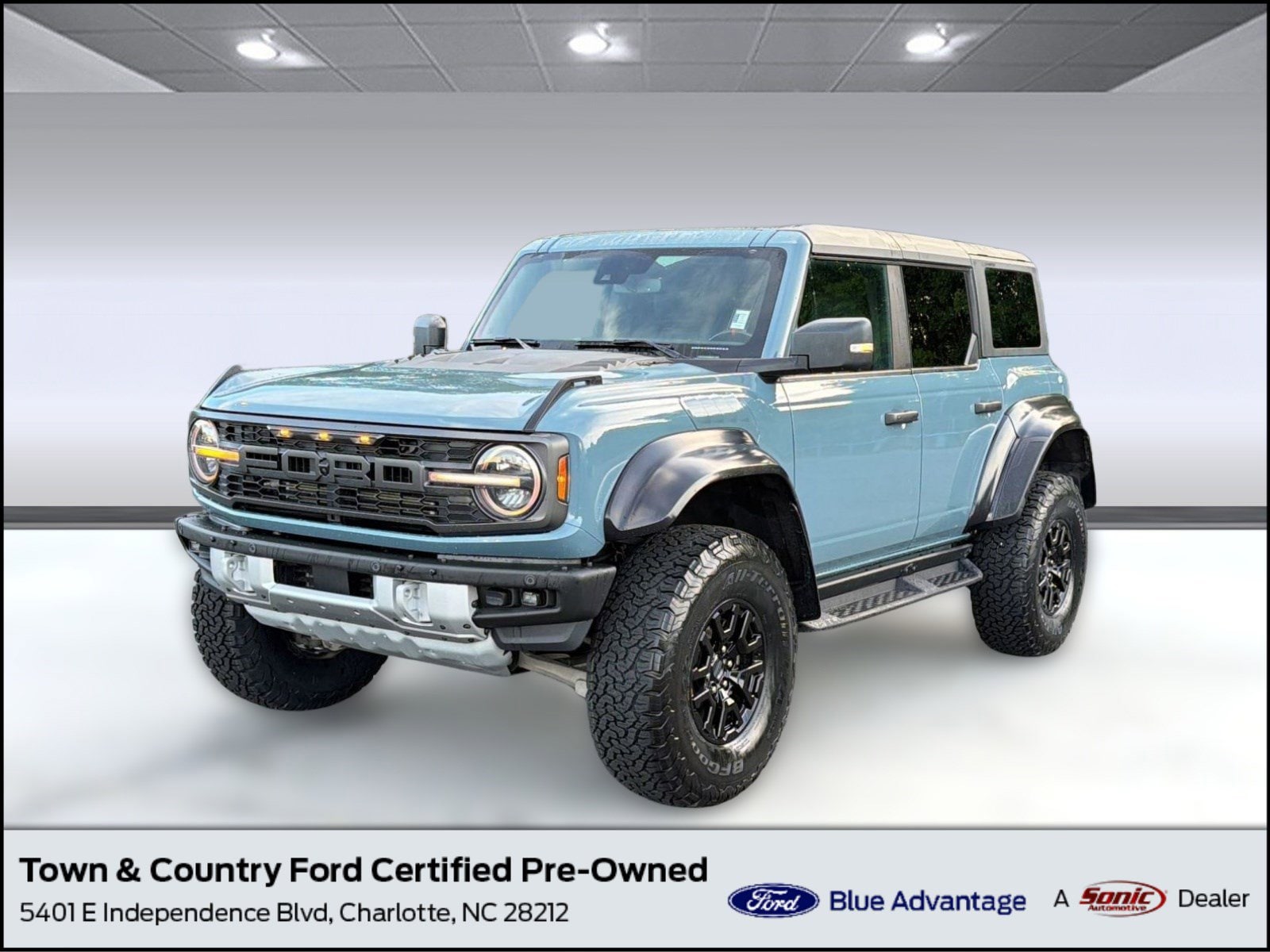 2023 Ford Bronco Raptor 4x4's photo