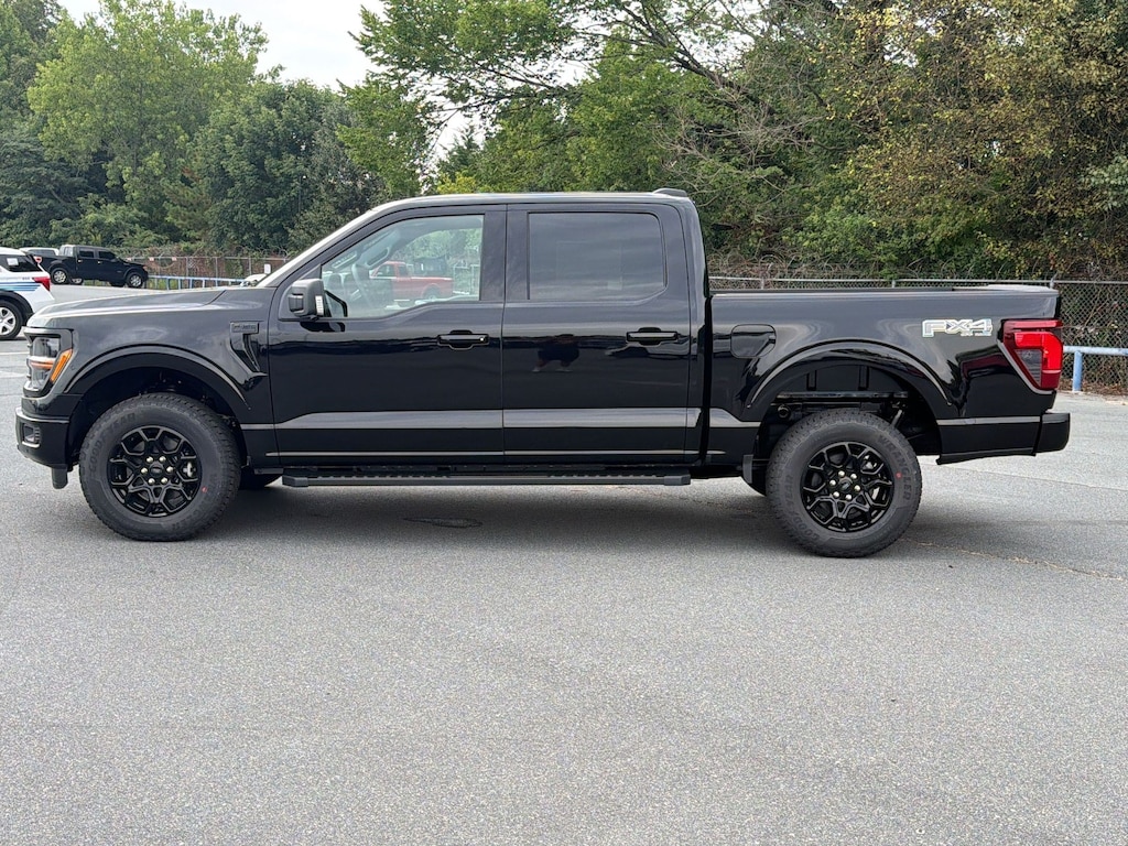 New 2026 Ford F-150 XLT Truck SuperCrew Cab