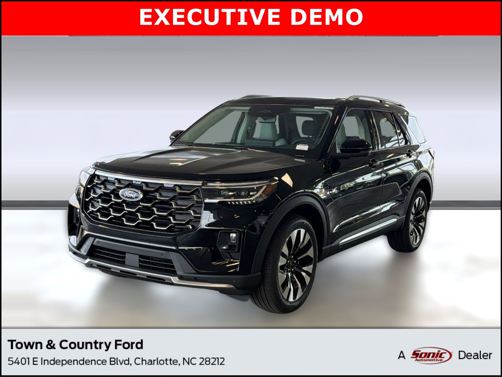 2026 Ford Explorer Platinum 4WD's photo