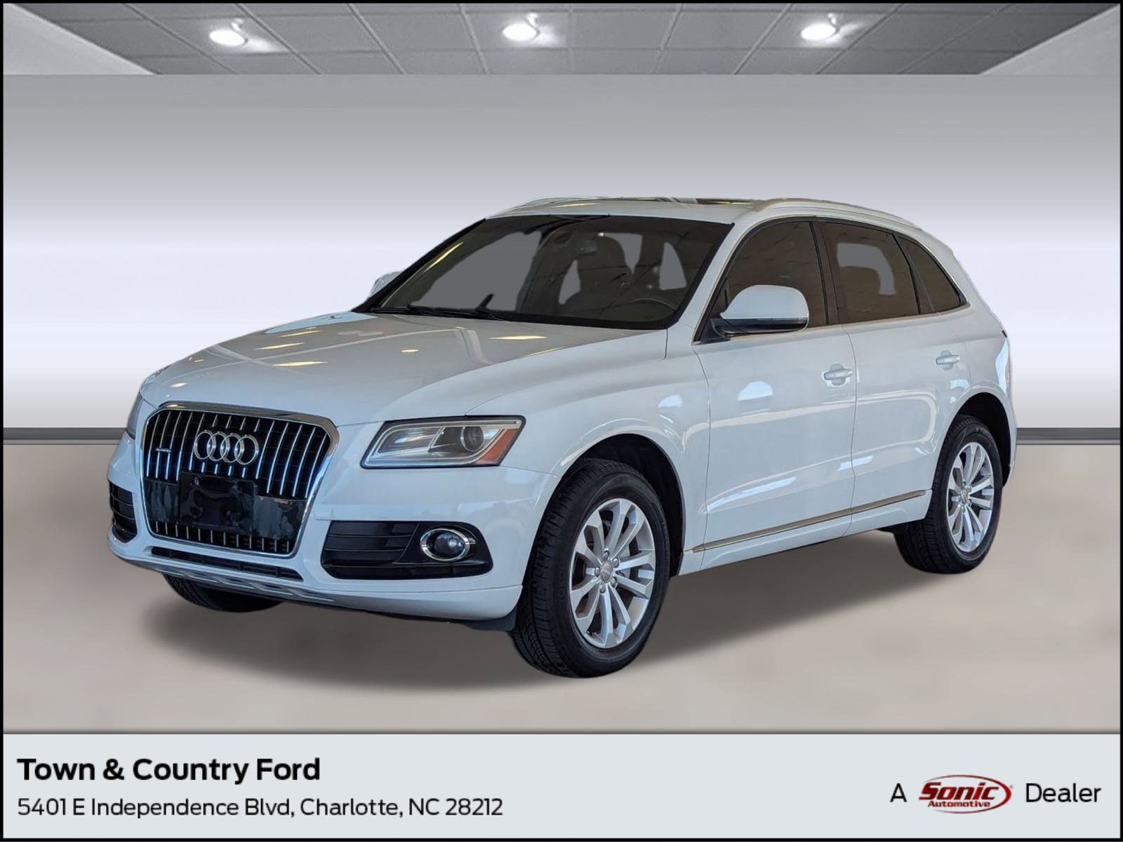 2014 Audi Q5 Premium's photo