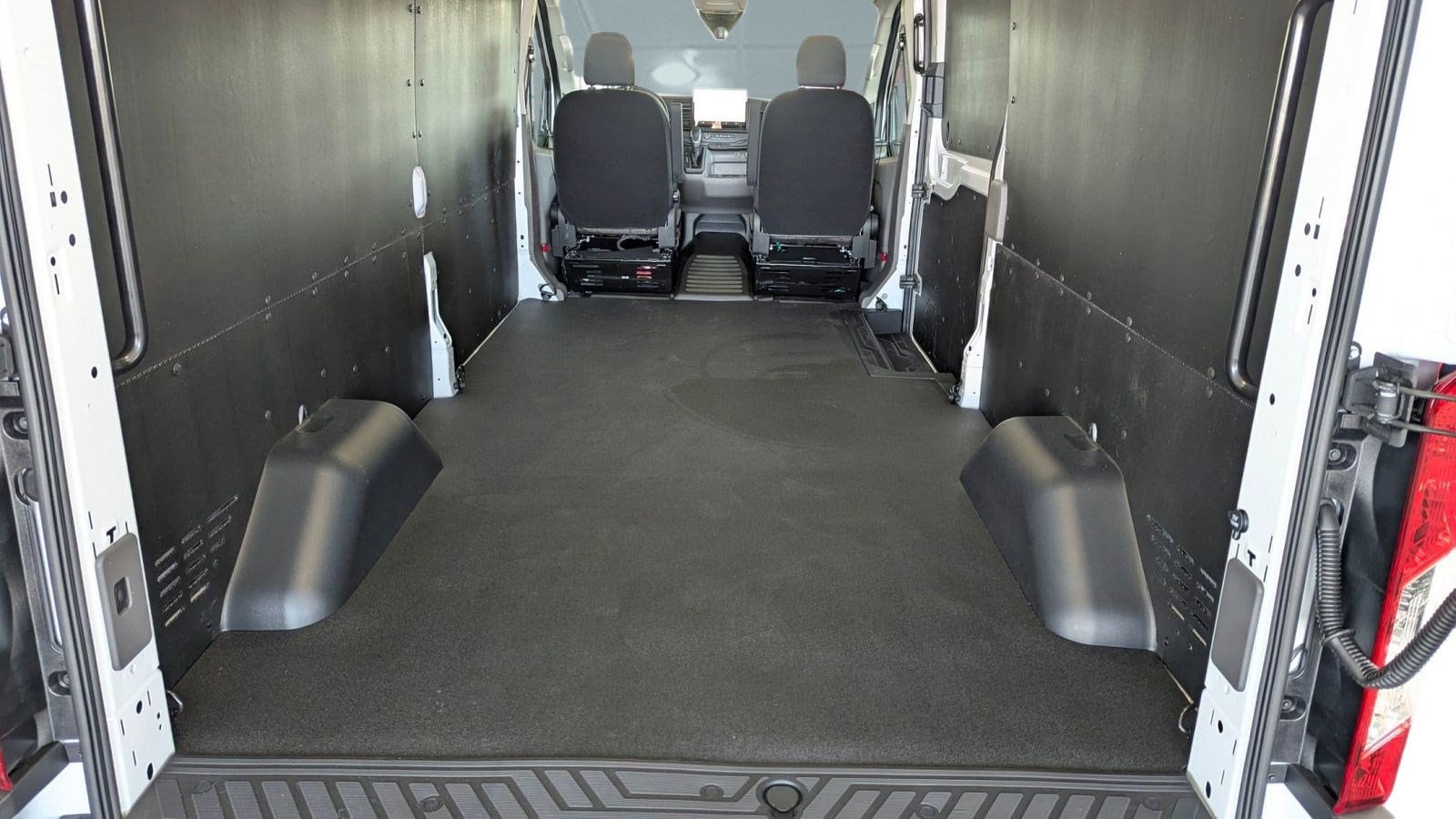 2026 Ford Transit Van Base - Photo 19