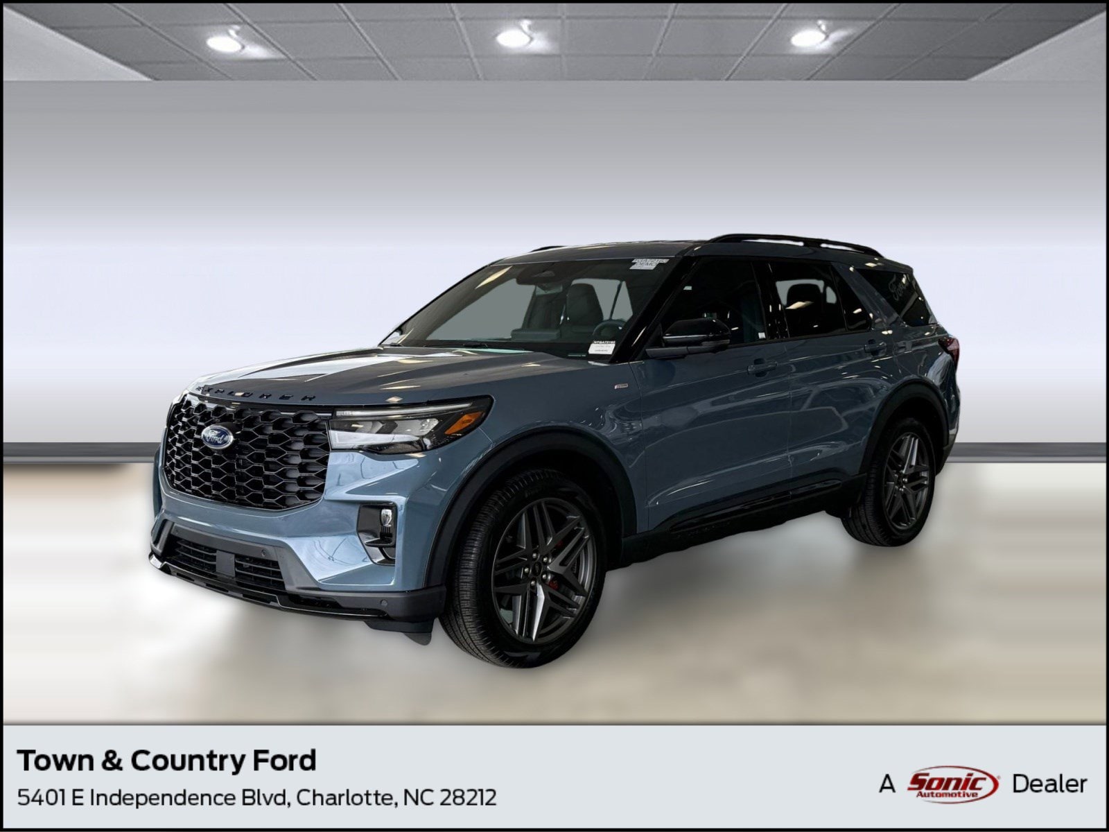 2026 Ford Explorer ST-LINE RWD's photo