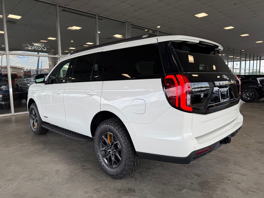 New 2027 Ford Expedition Tremor SUV