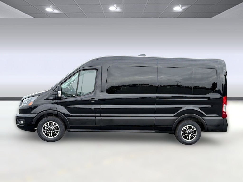 New 2026 Ford Transit-350 Passenger XLT Wagon Medium Roof Van
