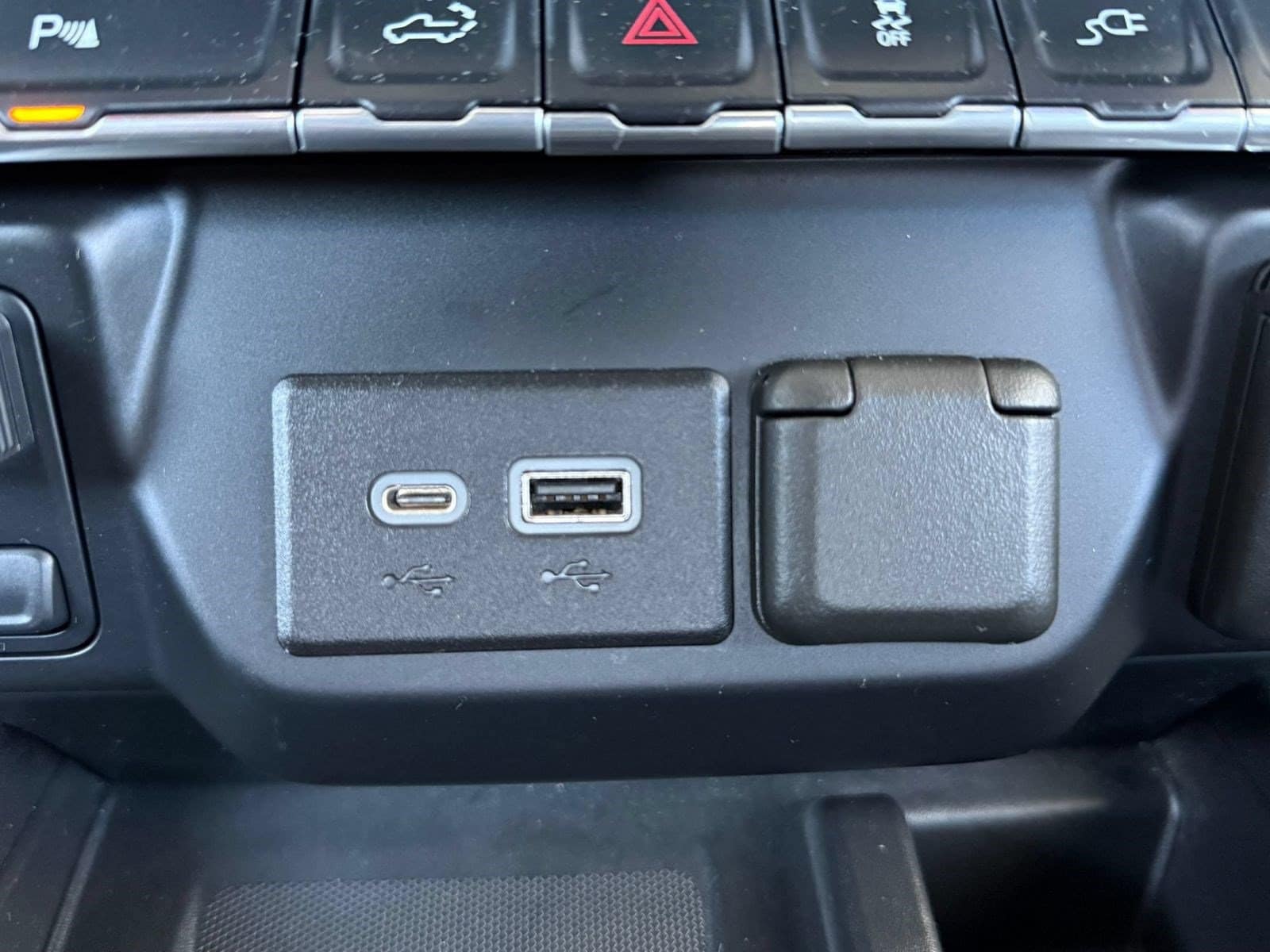 2022 Chevrolet Silverado 1500 Limited High Country - Photo 31