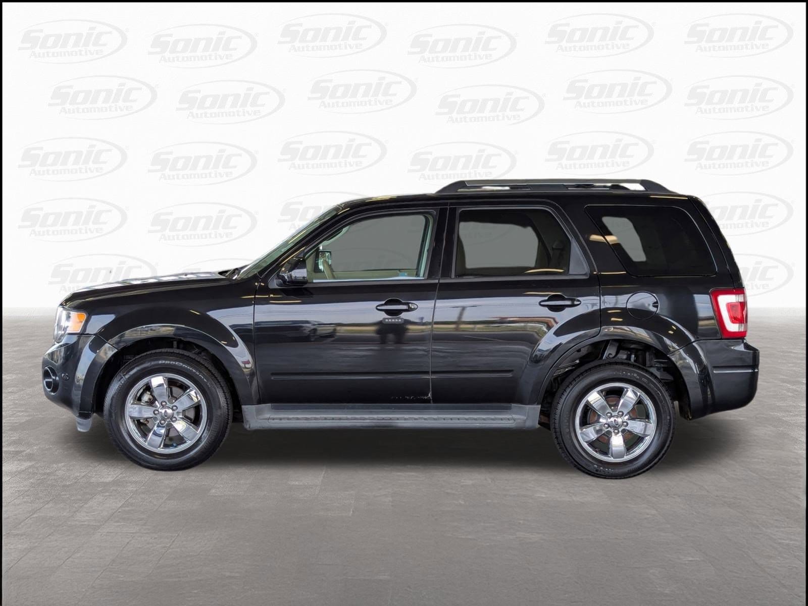 Used 2011 Ford Escape Limited with VIN 1FMCU0E72BKA42129 for sale in Charlotte, NC