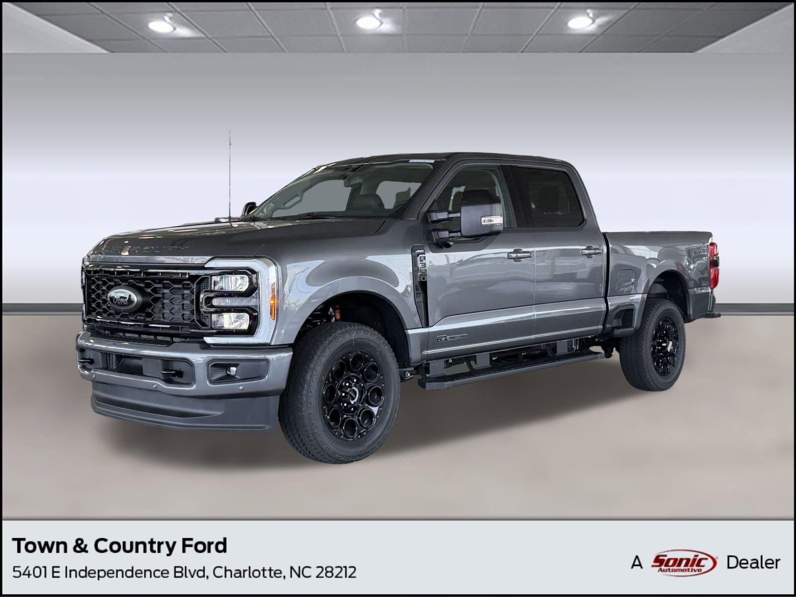 2025 Ford F-350 Super Duty Lariat's photo