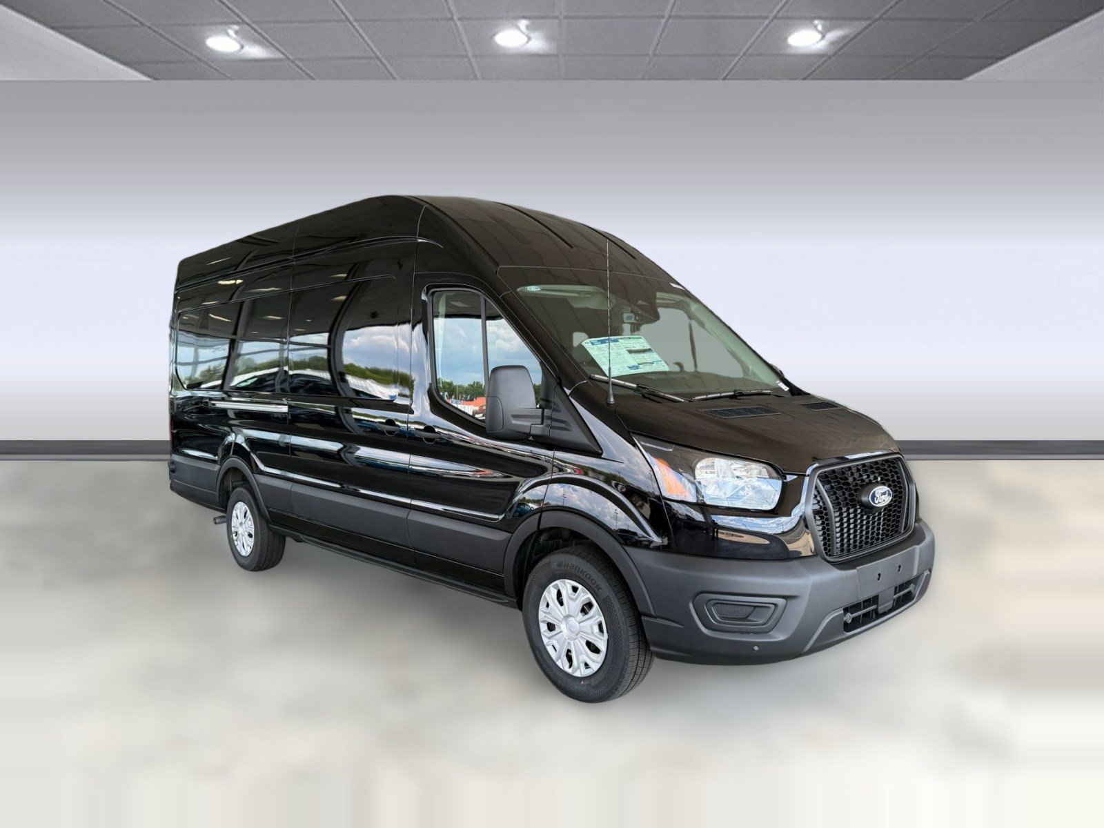 2027 Ford Transit-250 Cargo Transit-250 Cargo Van (T-250 148 EL Hi Rf 9150 GVW Van High Roof Ext. Van