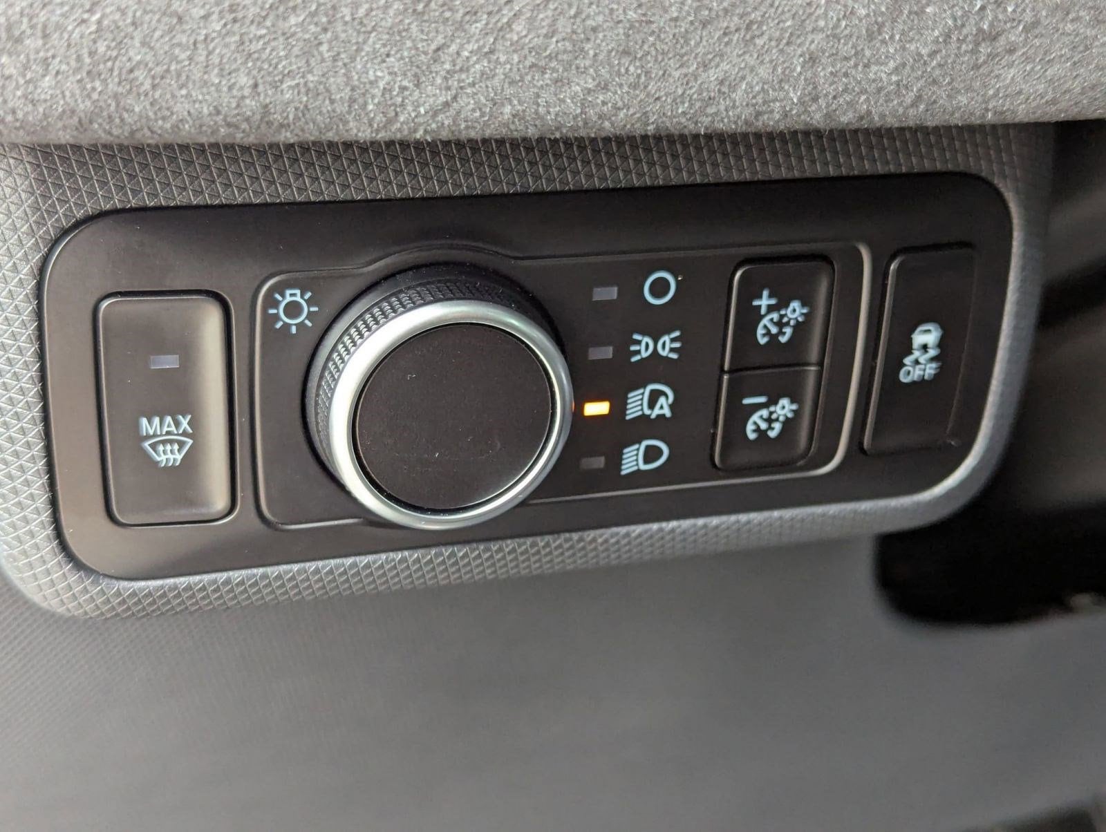 2025 Ford Mustang Mach-E GT - Photo 19