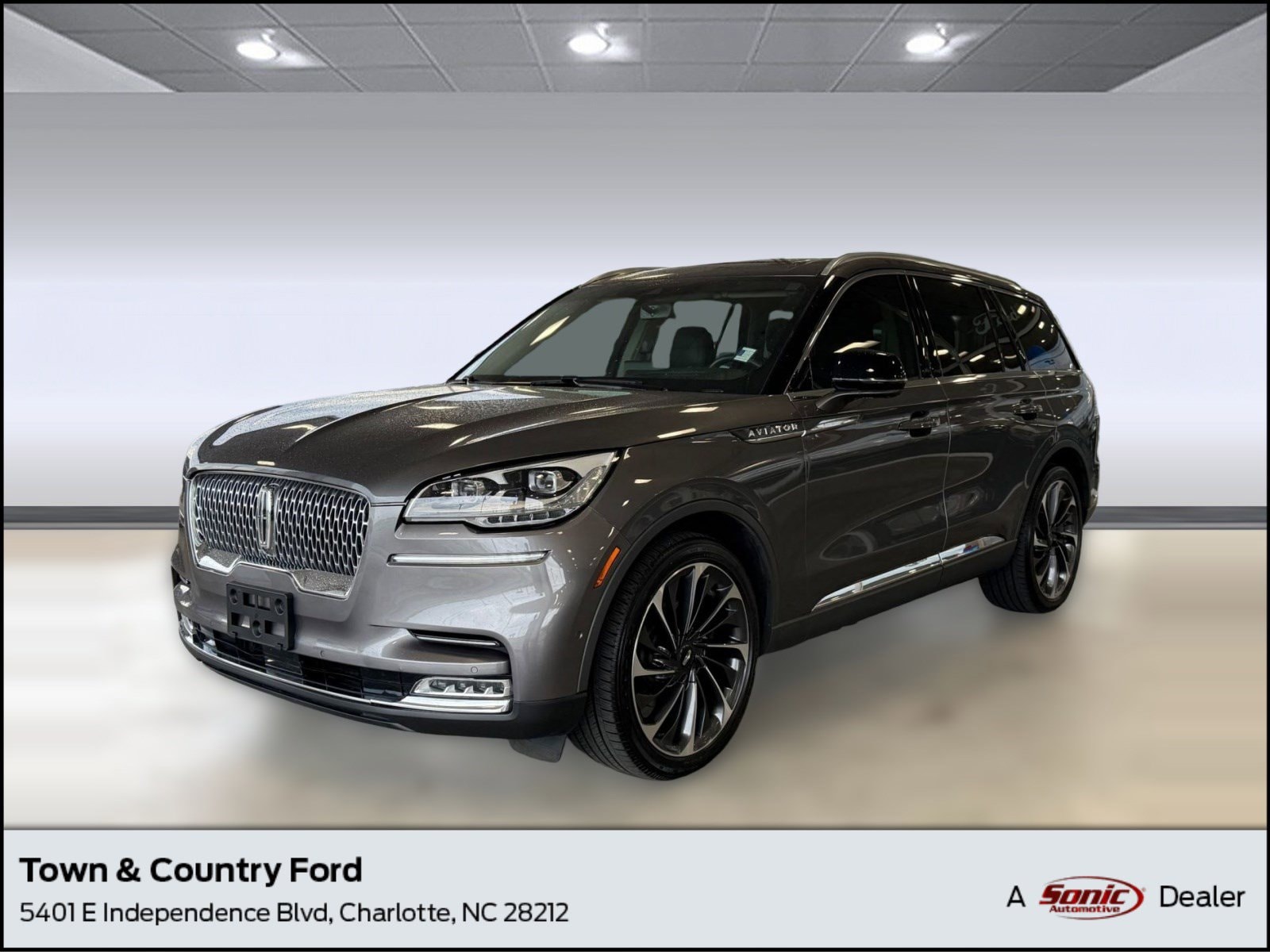 2023 Lincoln Aviator Reserve RWD's photo