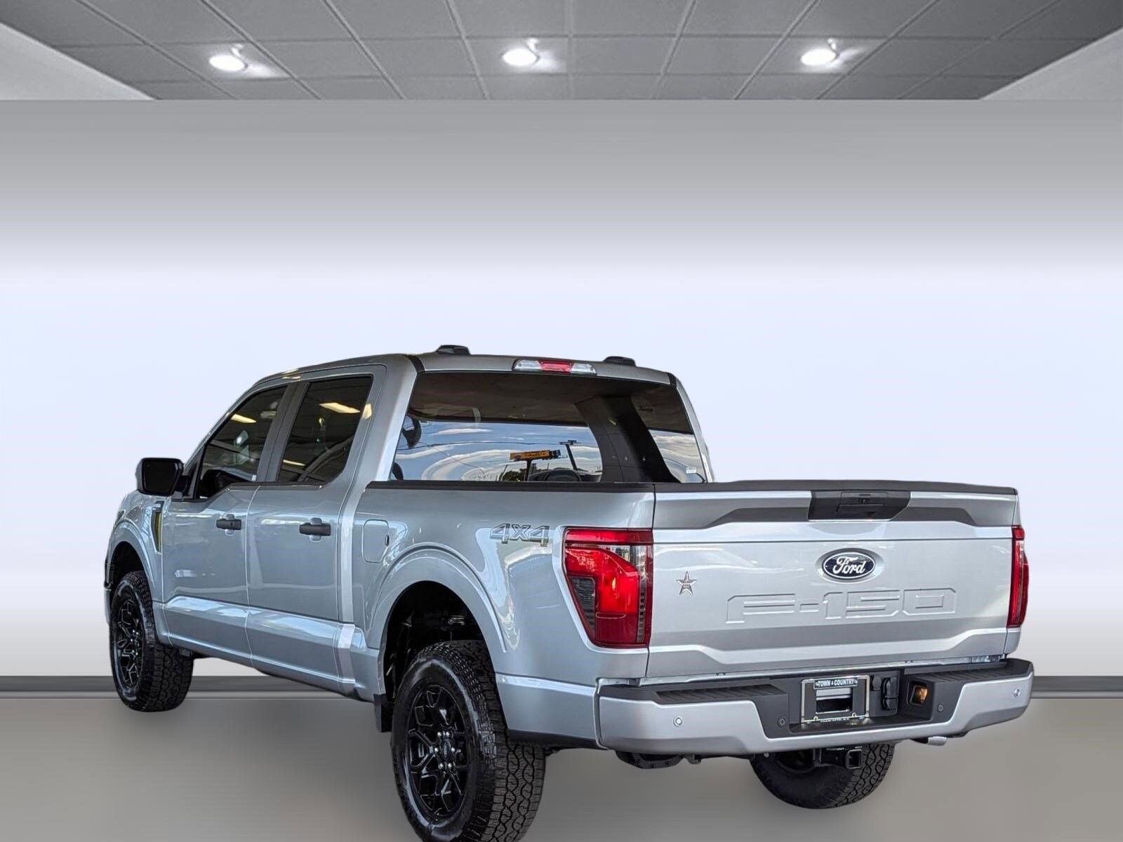 2025 Ford F-150 STX photo 3