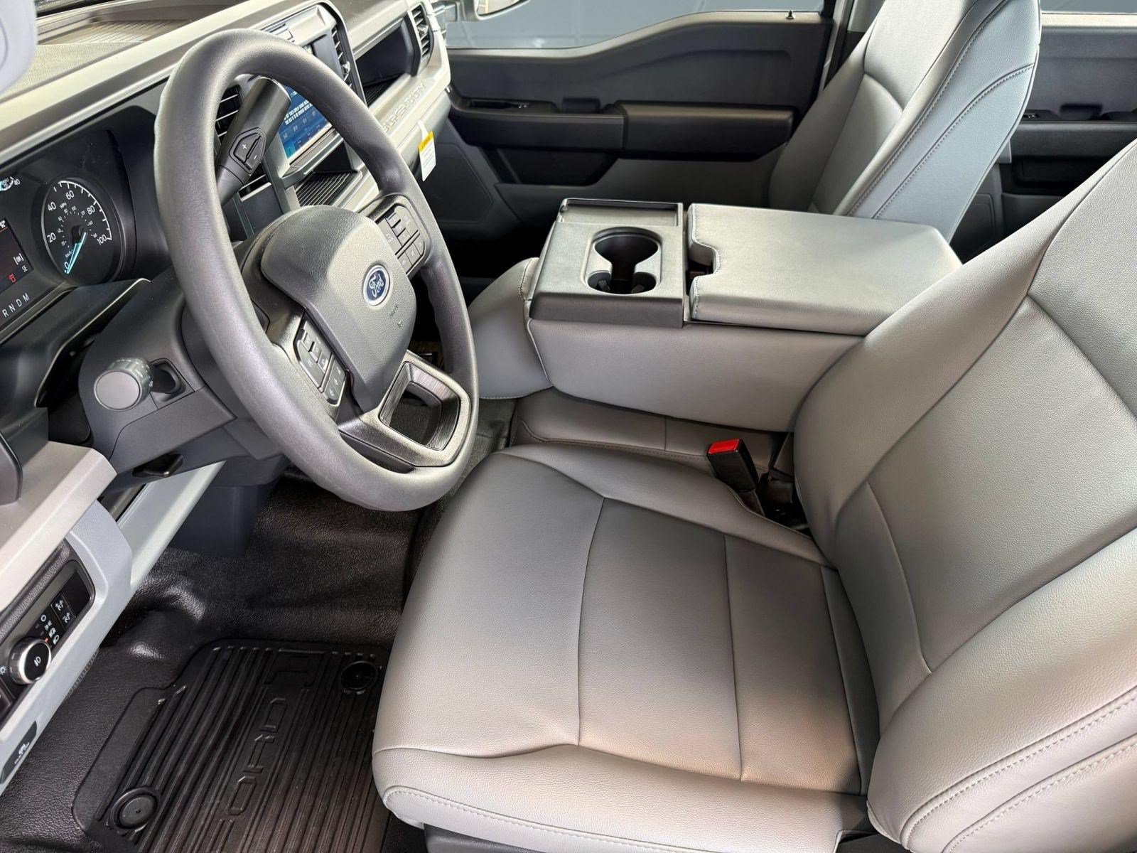 2026 Ford F-350 XL Truck Crew Cab