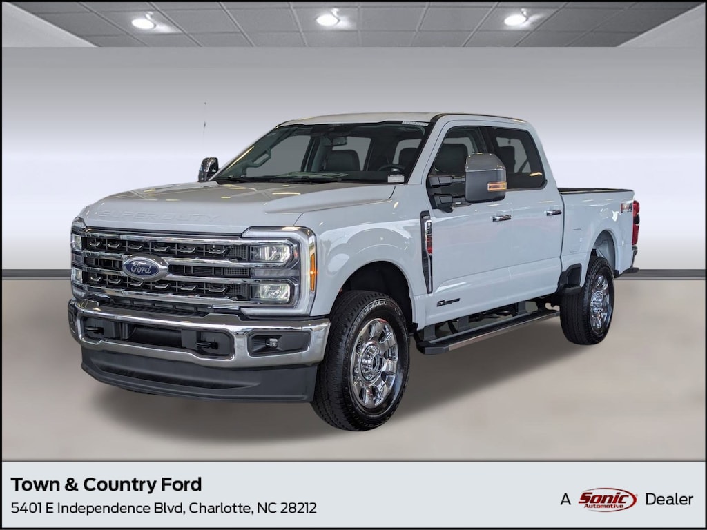 New 2026 Ford F-350 LARIAT Truck Crew Cab