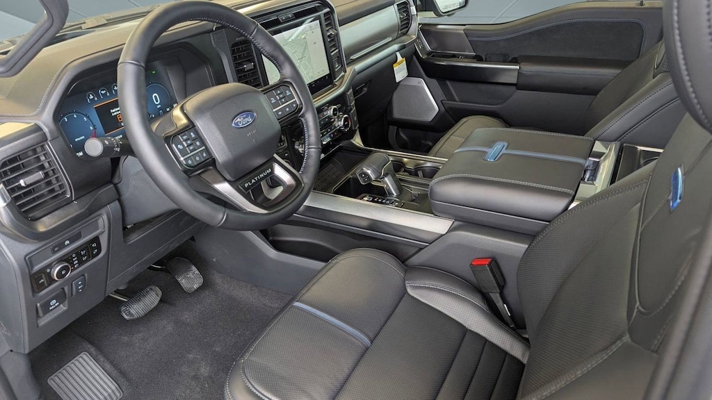 New 2025 Ford F-150 Platinum Truck SuperCrew Cab